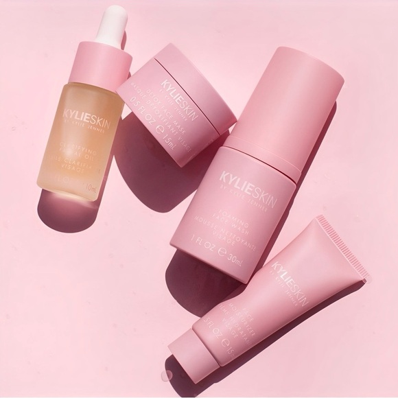 Kylie Skin Clear + Clarify Mini Set - Picture 2 of 2